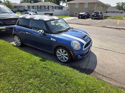 2007 MINI Cooper S Hatchback 2D