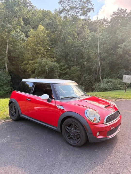 2007 Mini Mini 2nd Gen - Image 2 of 5