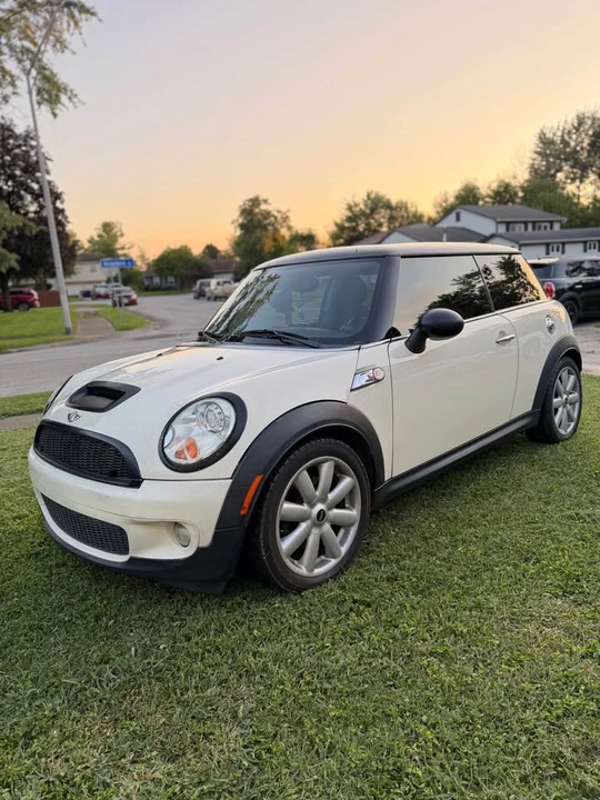 2007 Mini Mini 2nd Gen - Image 3 of 9