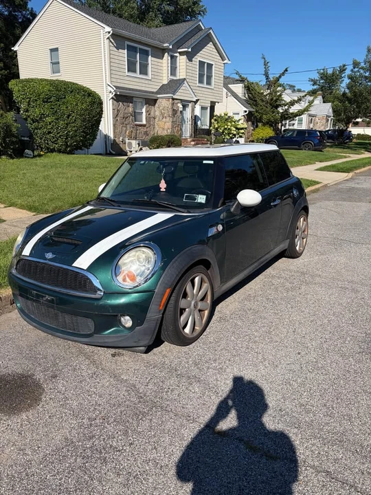 2007 Mini Mini 2nd Gen - Image 2 of 6