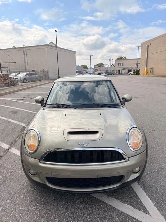 2007 Mini Mini 2nd Gen - Image 2 of 10