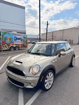 2007 MINI Cooper S Hatchback 2D