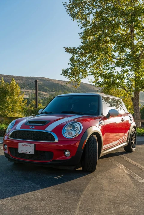 2007 Mini Mini 2nd Gen - Image 2 of 15