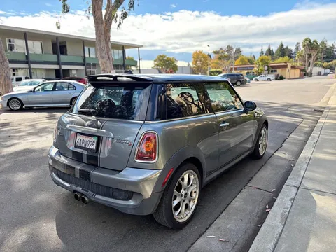 2007 MINI Cooper S Hatchback 2D