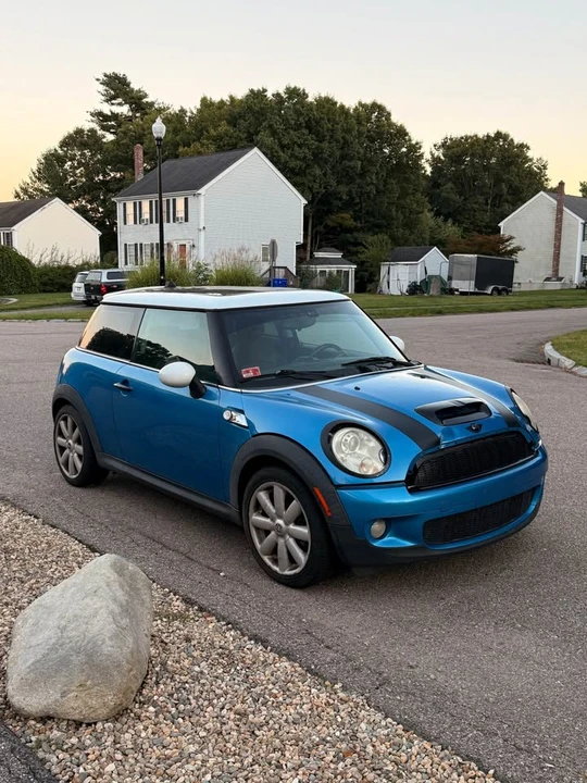 2007 Mini Mini 2nd Gen - Image 2 of 13