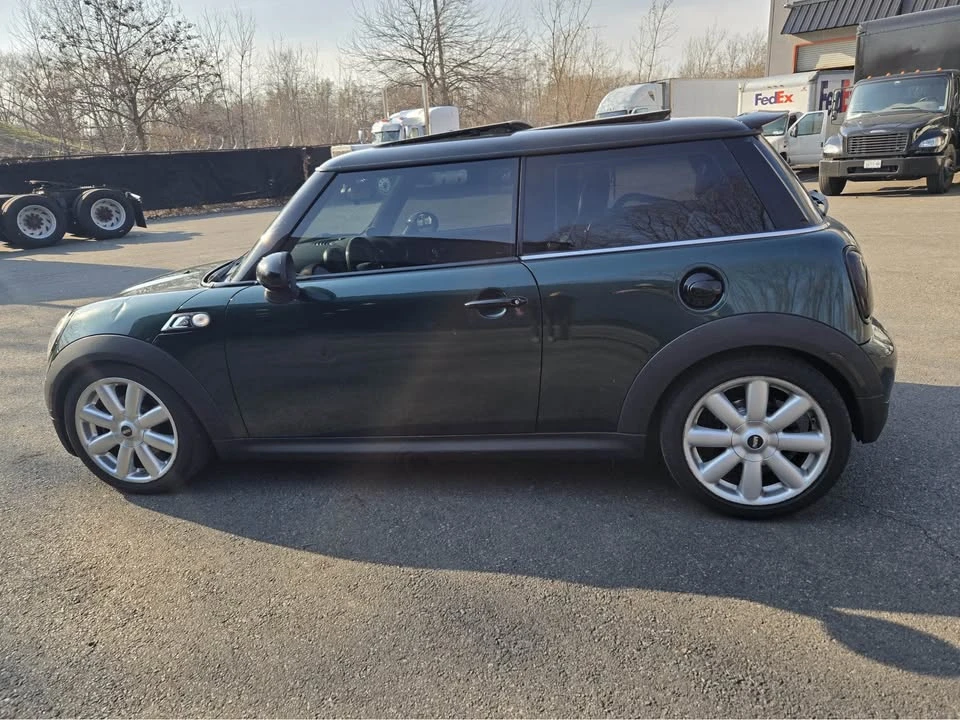 2007 Mini Mini 2nd Gen - Image 2 of 8