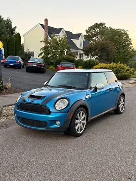 2007 MINI Cooper S Hatchback 2D