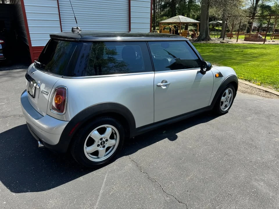 2007 Mini Mini 2nd Gen - Image 11 of 13