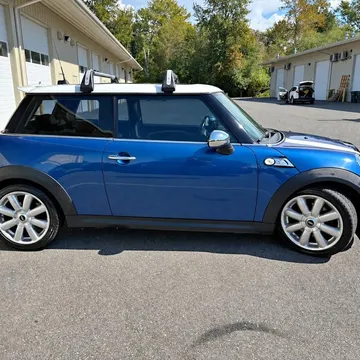 2007 MINI Cooper S 2nd Gen 6 Speed