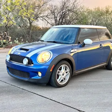 2007 MINI Cooper S Hatchback 2D