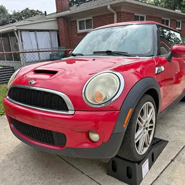 2007 MINI Cooper S Hatchback 2D