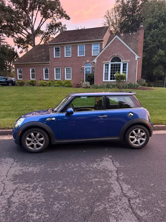2007 Mini Mini 2nd Gen - Image 2 of 11