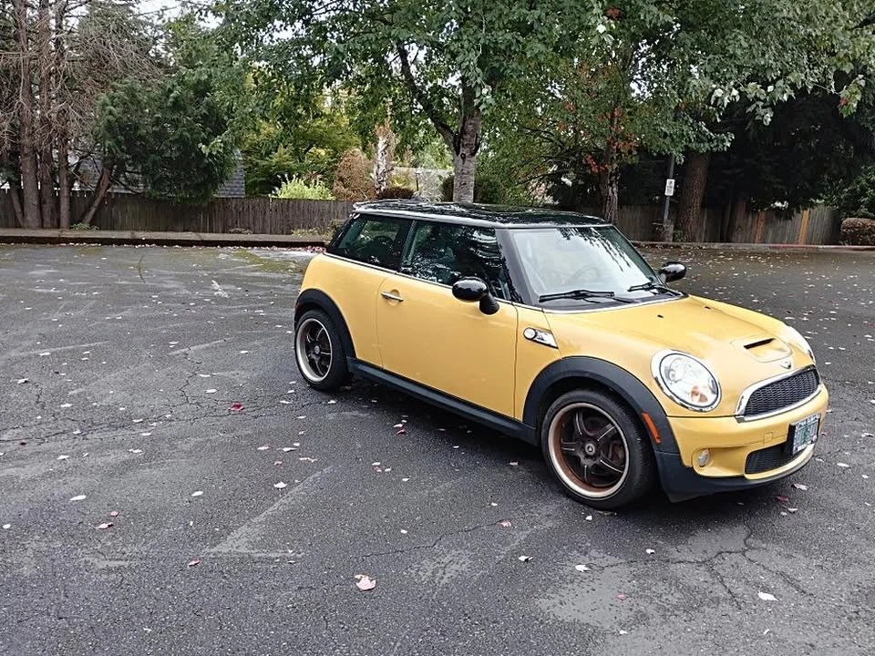 2007 Mini Mini 2nd Gen - Image 2 of 6