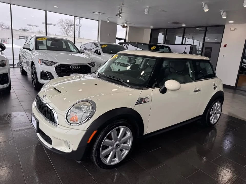 2007 Mini Mini Cooper S 1st Gen - Image 2 of 10