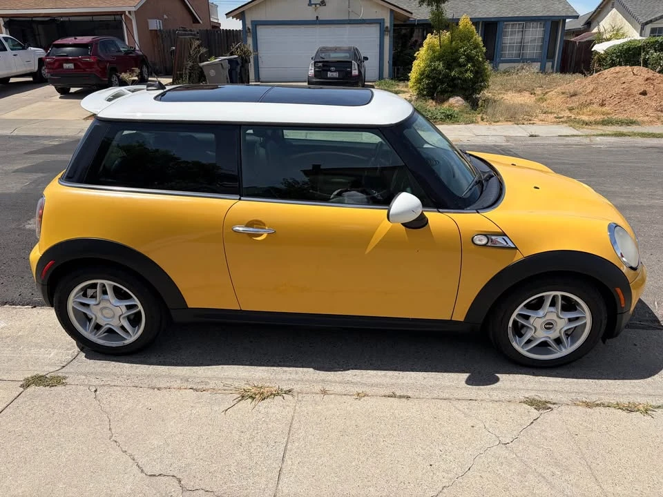 2007 Mini Coupe & Roadster - Image 2 of 9