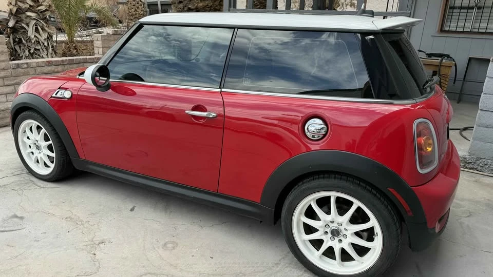 2007 Mini Mini 2nd Gen - Image 2 of 11