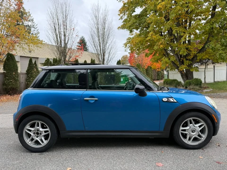 2007 Mini Mini Cooper S 1st Gen - Image 6 of 16