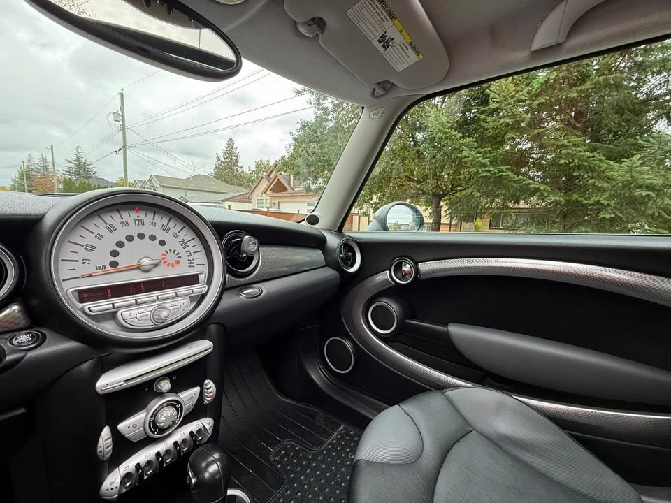 2007 Mini Mini Cooper S 1st Gen - Image 11 of 16