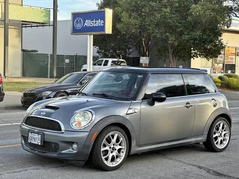 2007 MINI Cooper S 6-Speed