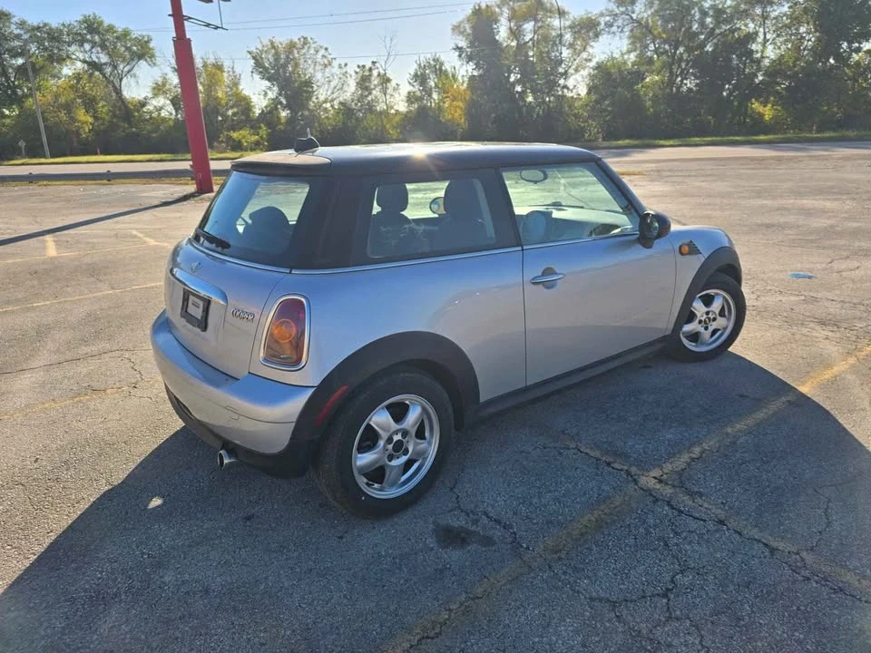 2007 Mini Mini 2nd Gen - Image 2 of 9