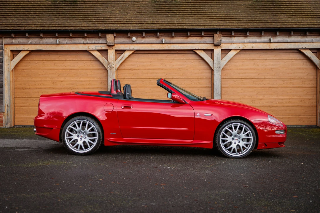 2007 Maserati Spyder - Image 12 of 21