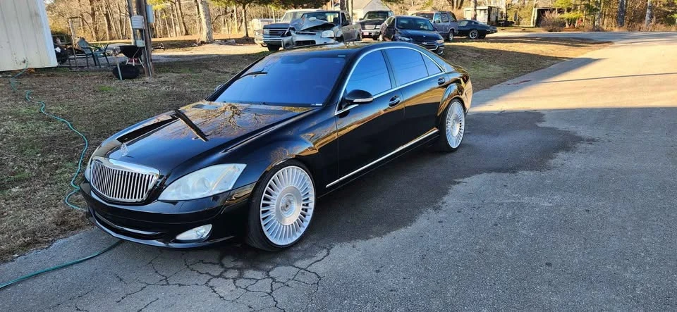 2007 Maybach - Image 4 of 8