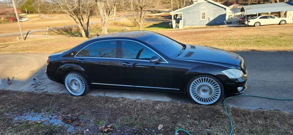 2007 Maybach - Image 8 of 8
