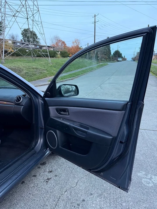 2007 Mazda Mazda 3 1st Gen - Image 14 of 18