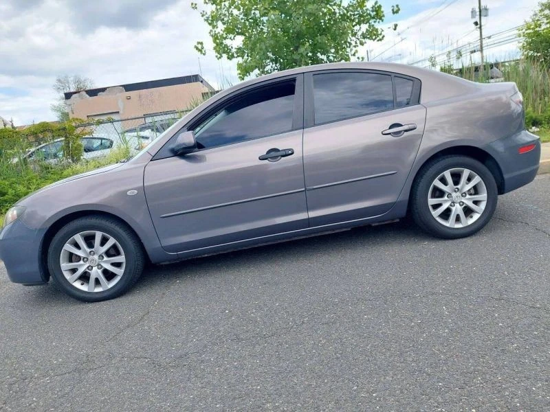 2007 Mazda Mazda 3 1st Gen - Image 2 of 8