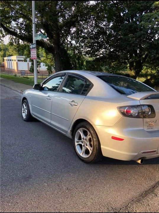 2007 Mazda Mazda 3 1st Gen - Image 4 of 6