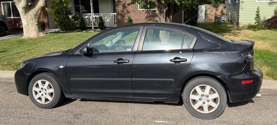 2007 Mazda Mazda 3 1st Gen - Image 2 of 8