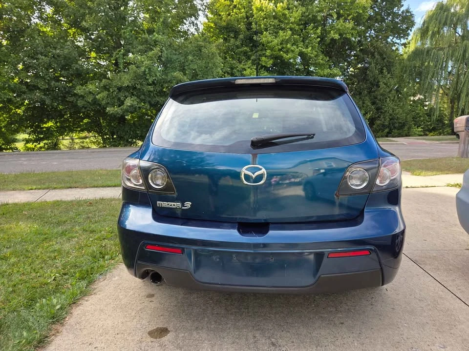 2007 Mazda Mazda 3 1st Gen - Image 5 of 10