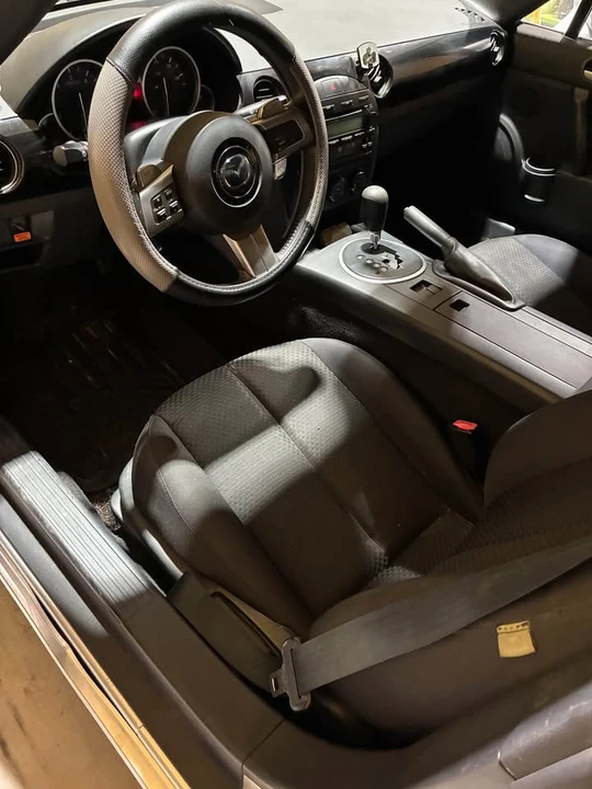 2007 Mazda NC MX-5 Miata - Image 3 of 3