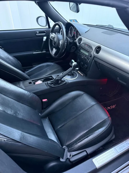 2007 Mazda NC MX-5 Miata - Image 3 of 3