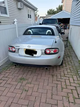 2007 Mazda MX-5 Miata Club Convertible 2D