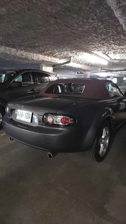 2007 Mazda NC MX-5 Miata - Image 4 of 12