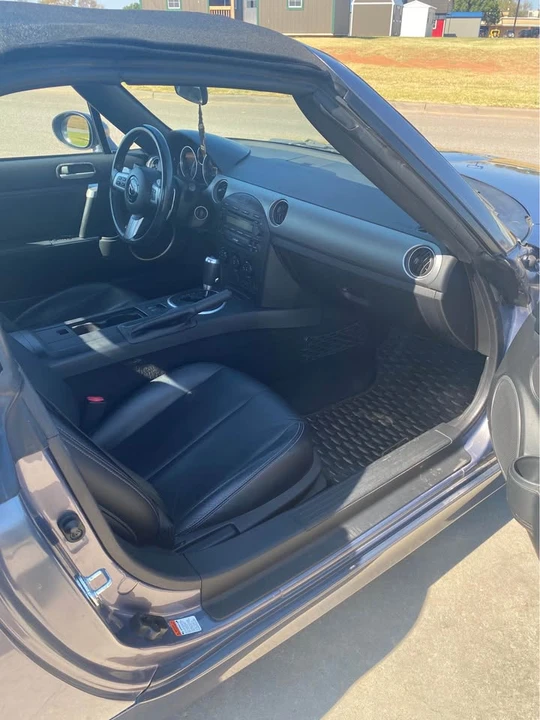 2007 Mazda NC MX-5 Miata - Image 2 of 10