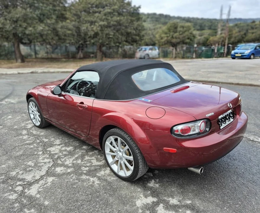 2007 Mazda NC MX-5 Miata - Image 2 of 6