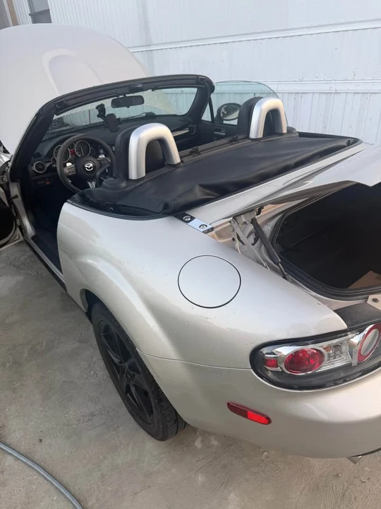 2007 Mazda NC MX-5 Miata - Image 2 of 5