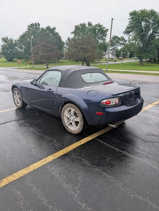 2007 Mazda NC MX-5 Miata - Image 7 of 11