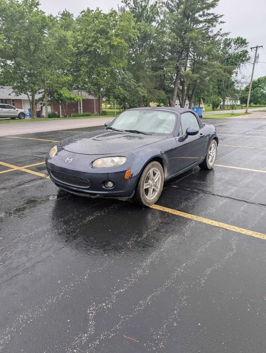 2007 Mazda NC MX-5 Miata - Image 3 of 11