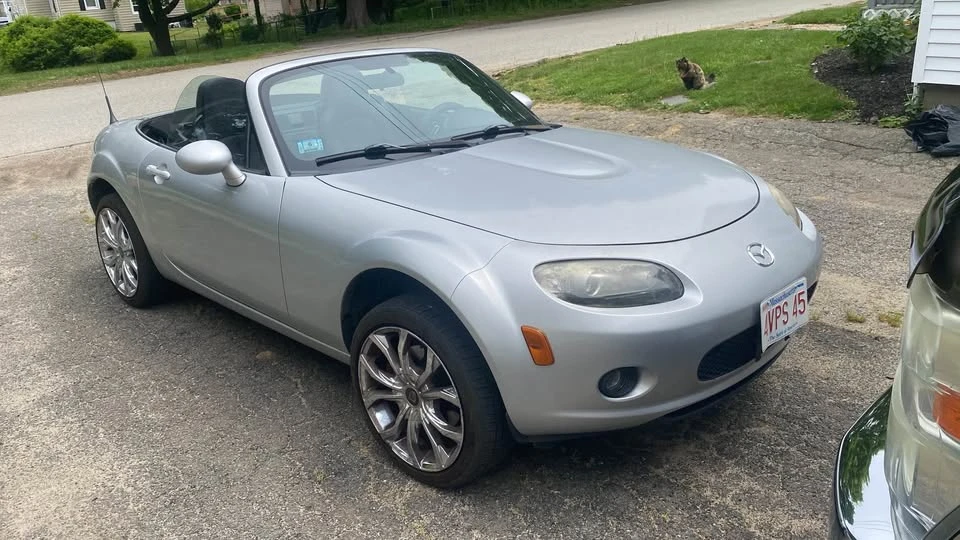 2007 Mazda NC MX-5 Miata - Image 2 of 3