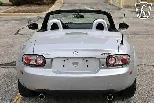2007 Mazda MX-5 Convertible 2D