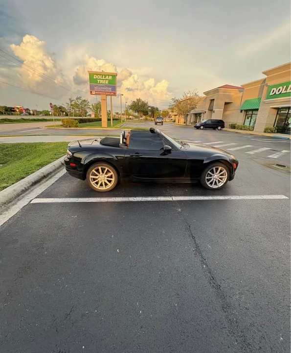 2007 Mazda NC MX-5 Miata - Image 3 of 9