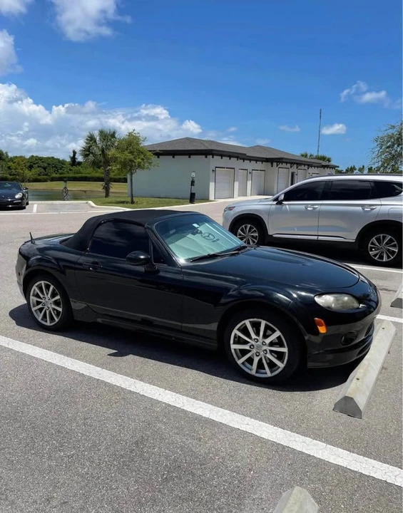 2007 Mazda NC MX-5 Miata - Image 6 of 9