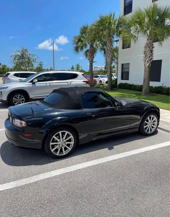 2007 Mazda NC MX-5 Miata - Image 5 of 9