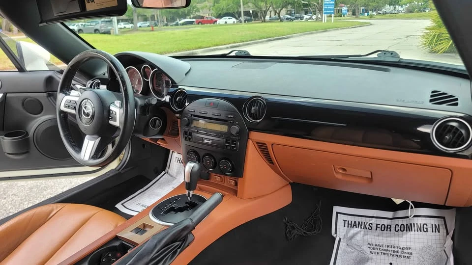 2007 Mazda NC MX-5 Miata - Image 15 of 17