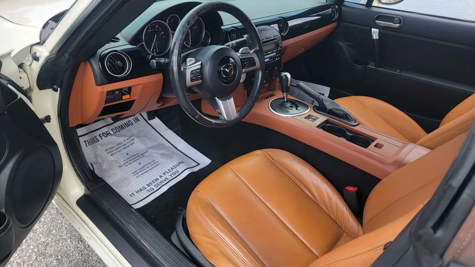 2007 Mazda NC MX-5 Miata - Image 13 of 17