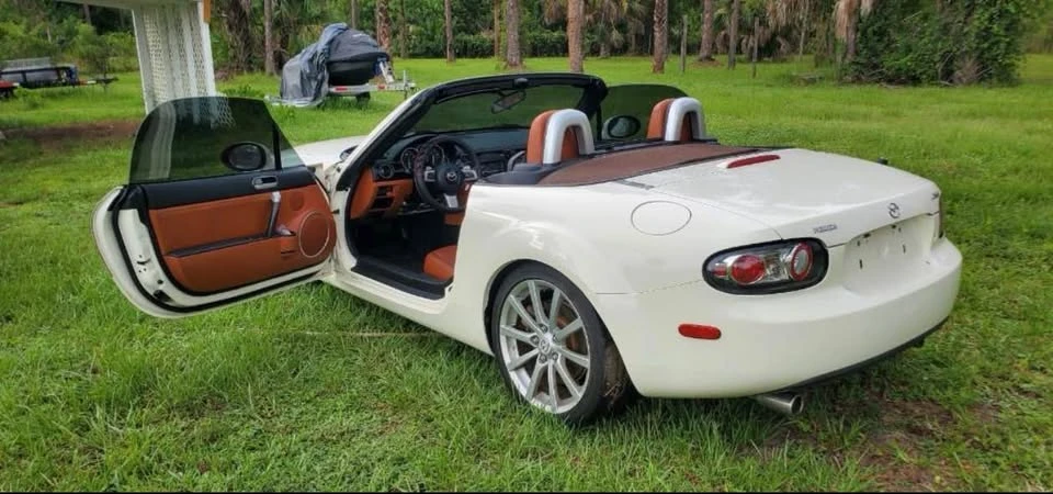 2007 Mazda NC MX-5 Miata - Image 8 of 10