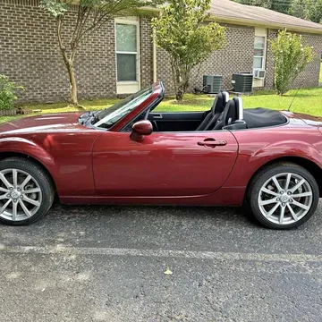 2007 Mazda MX-5 Grand Touring Convertible 2D
